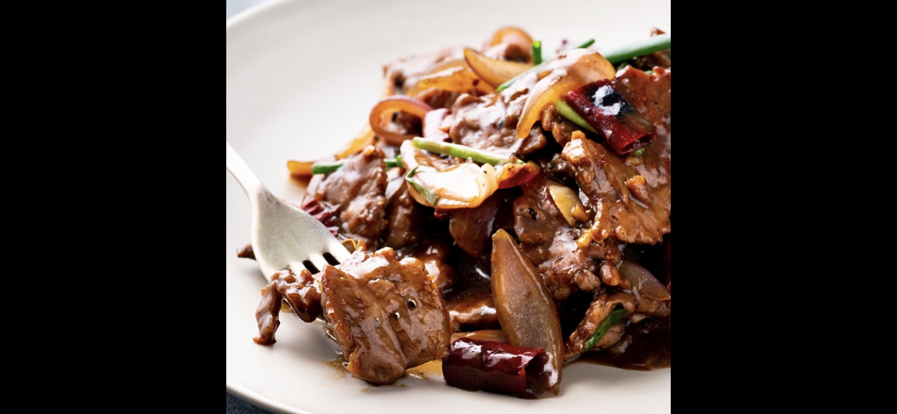 Order B7. Mongolian Beef food online from Beijing Express store, Tempe on bringmethat.com