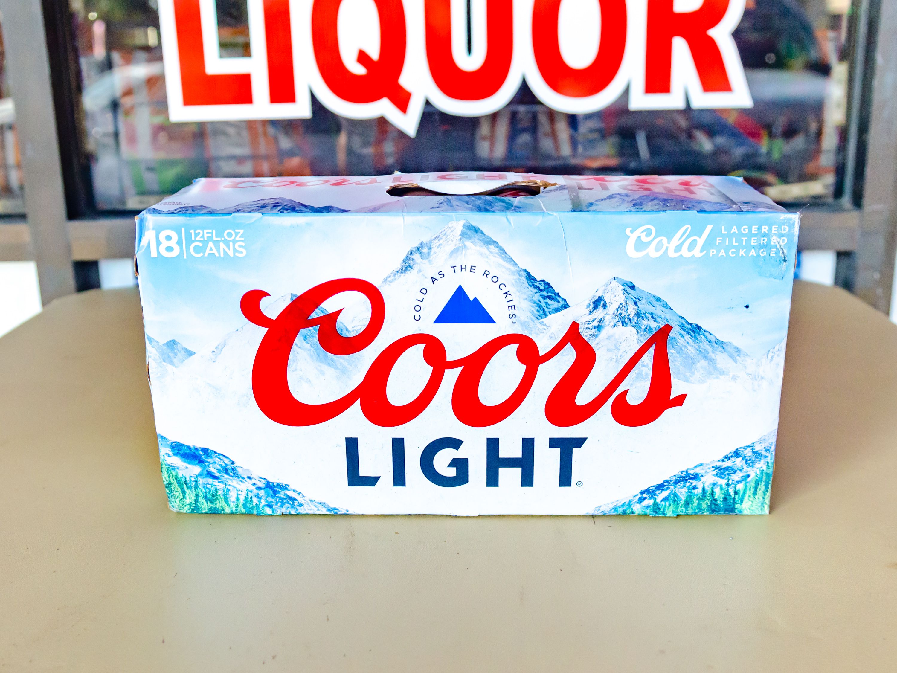 Order 12 Pack 12 oz. Canned Coors Light Beer food online from Milano Liquor store, Oceanside on bringmethat.com