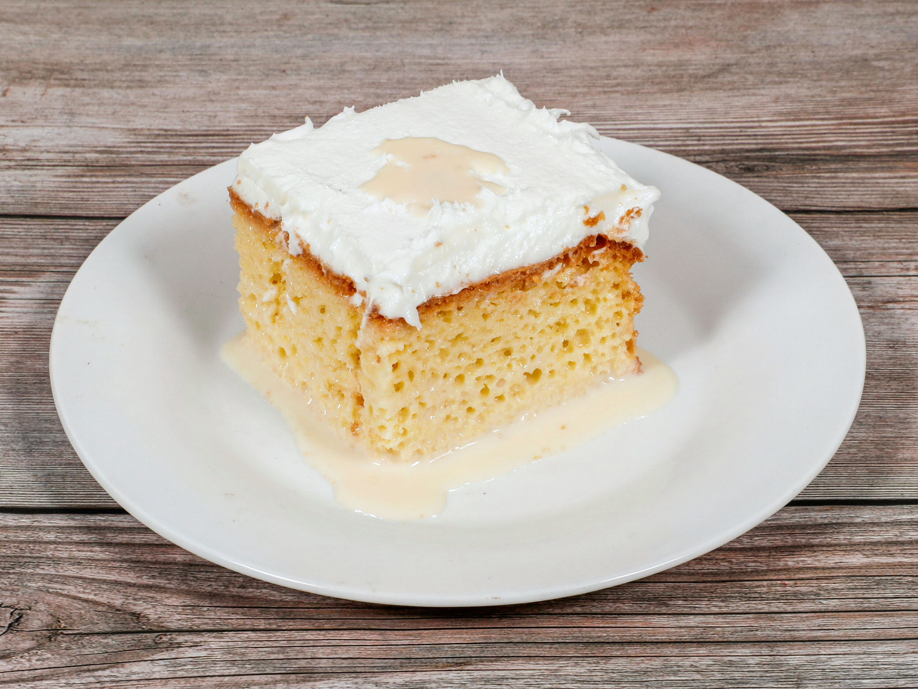 Order Tres Leches Cake food online from Tastee Grill store, San Mateo on bringmethat.com