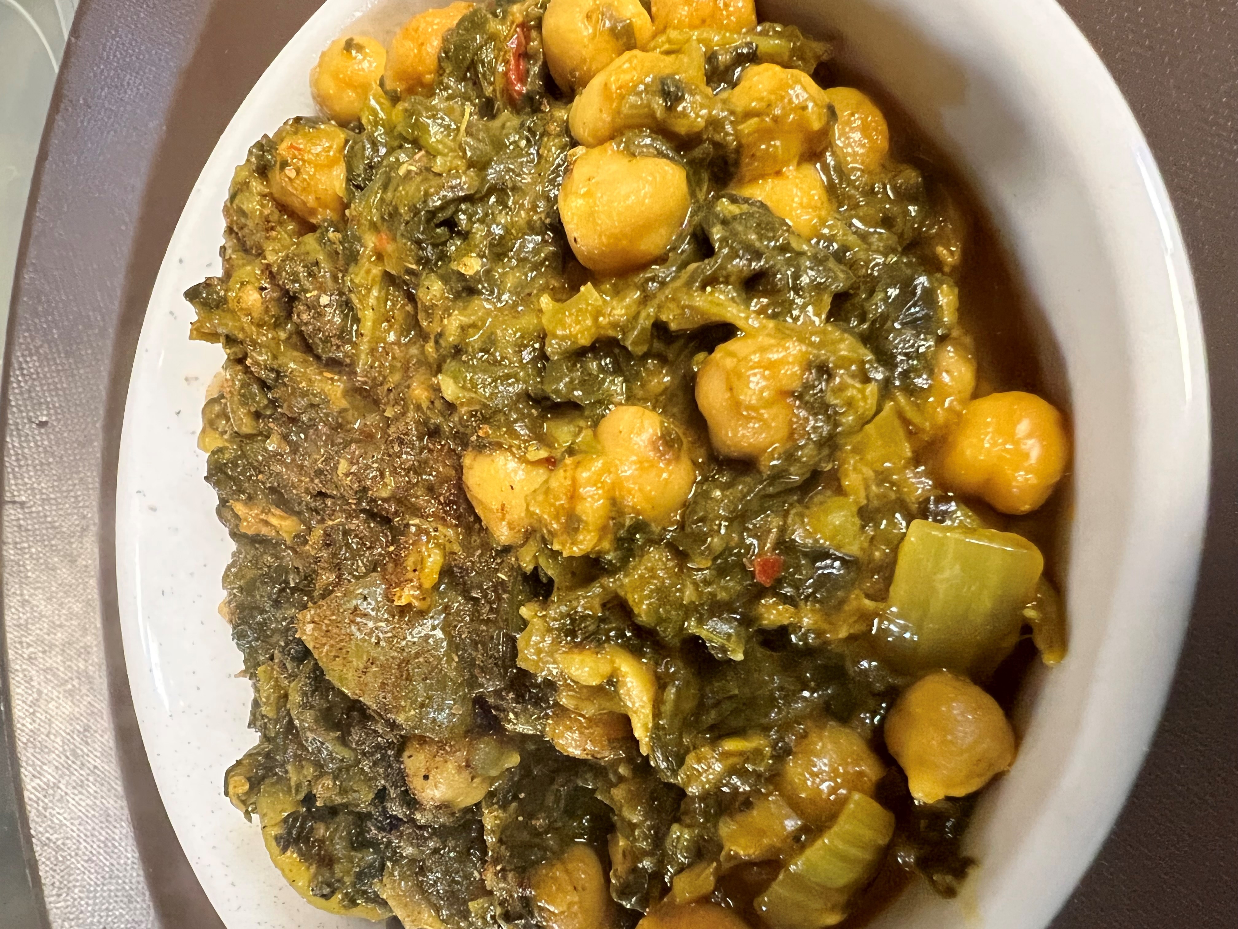 Order Chana Saag food online from Best of India store, Nashville on bringmethat.com