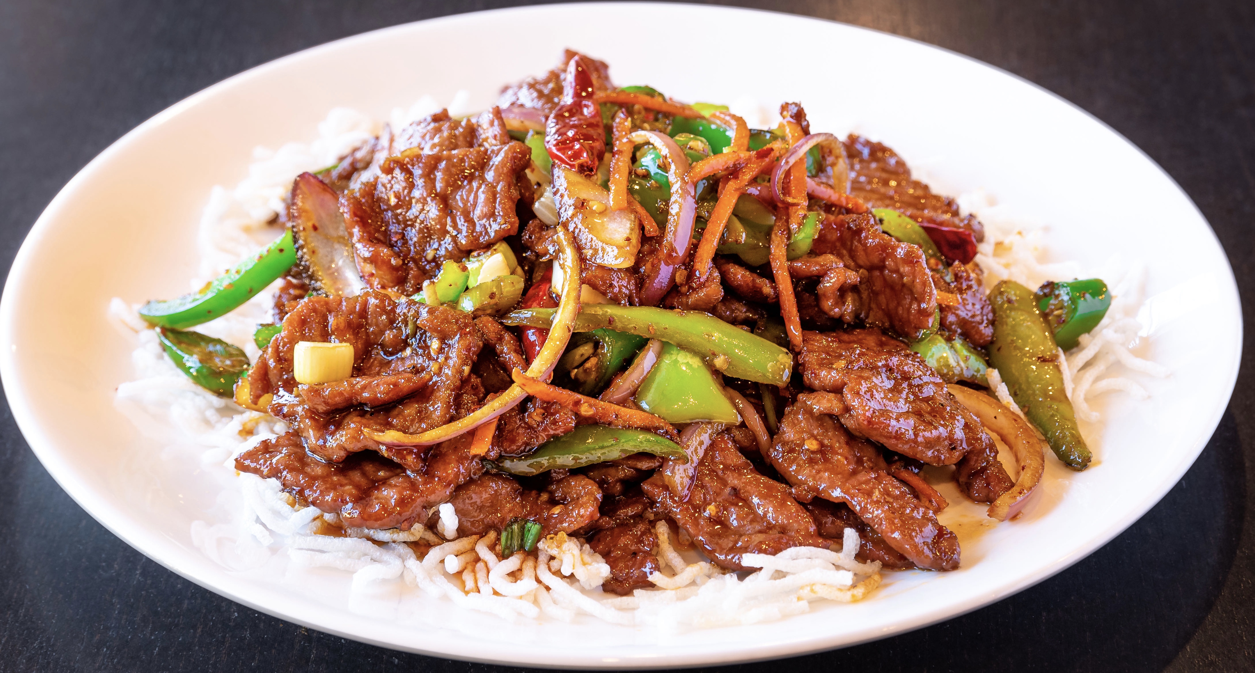 Order 48. Mongolian Beef food online from Rice n Noodle store, Las Vegas on bringmethat.com