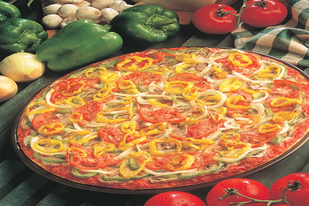 Order Veggie Delight Pizza food online from Grandma Pizza & Pasta store, Columbus on bringmethat.com