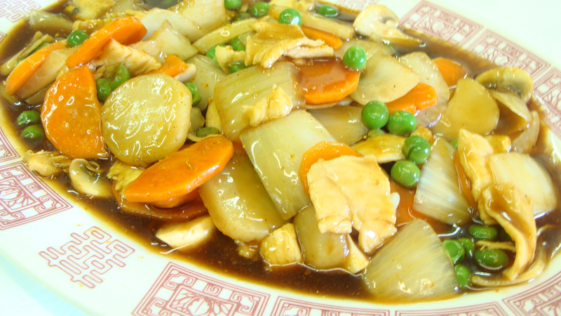 Order Chicken with Curry Sauce food online from Dragon Phoenix Chinese Restaurant store, Meriden on bringmethat.com
