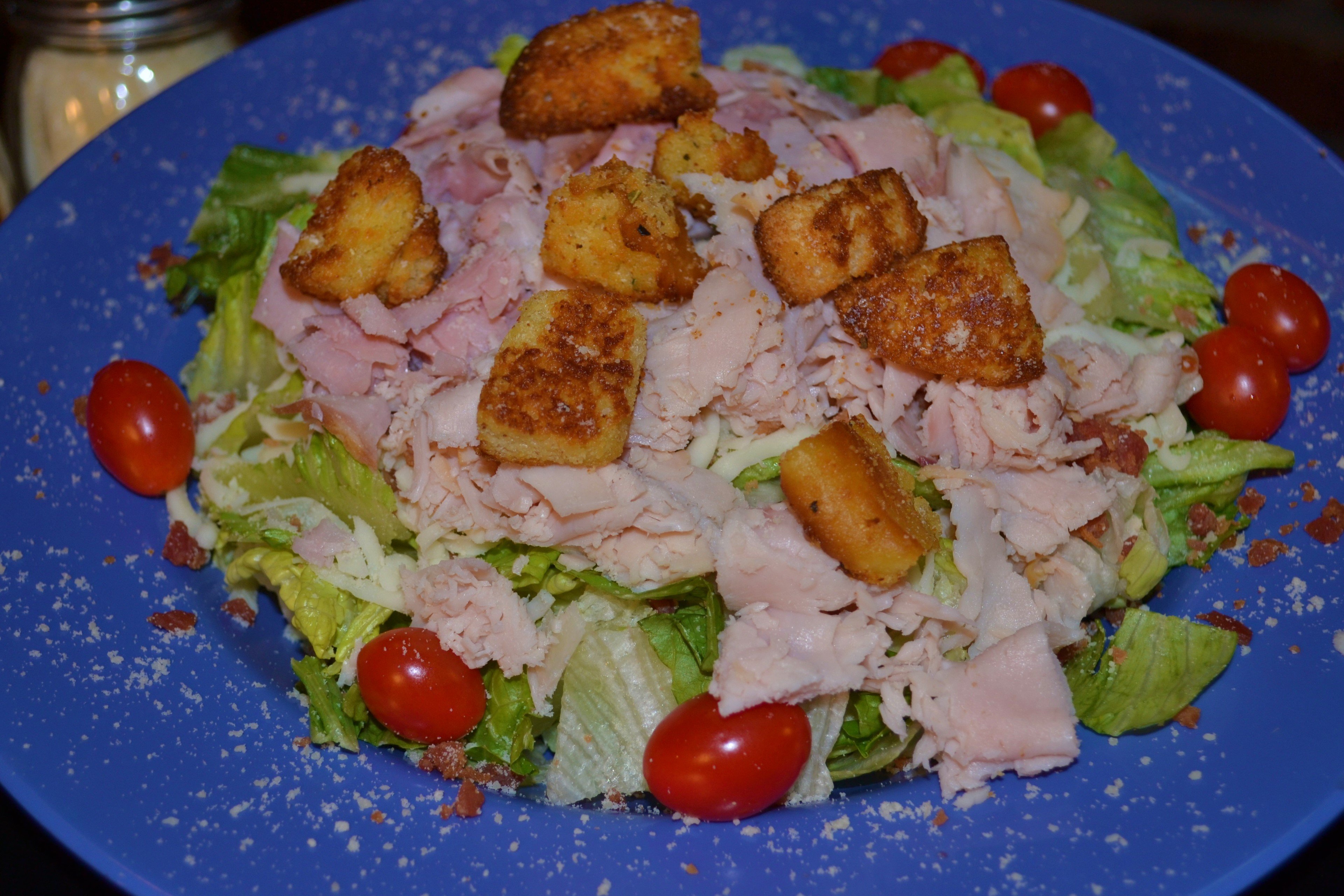 Order Chef’s Salad food online from Wick Pizza Hikes Point store, Louisville on bringmethat.com