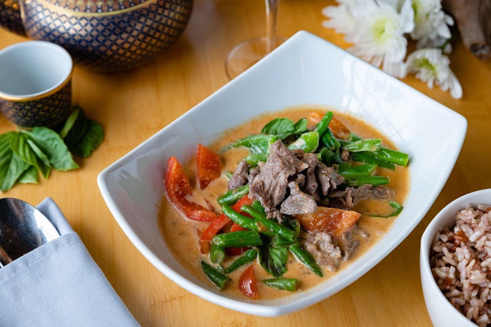 Order Panang Curry food online from Nai Thai Cuisine store, Dunwoody on bringmethat.com