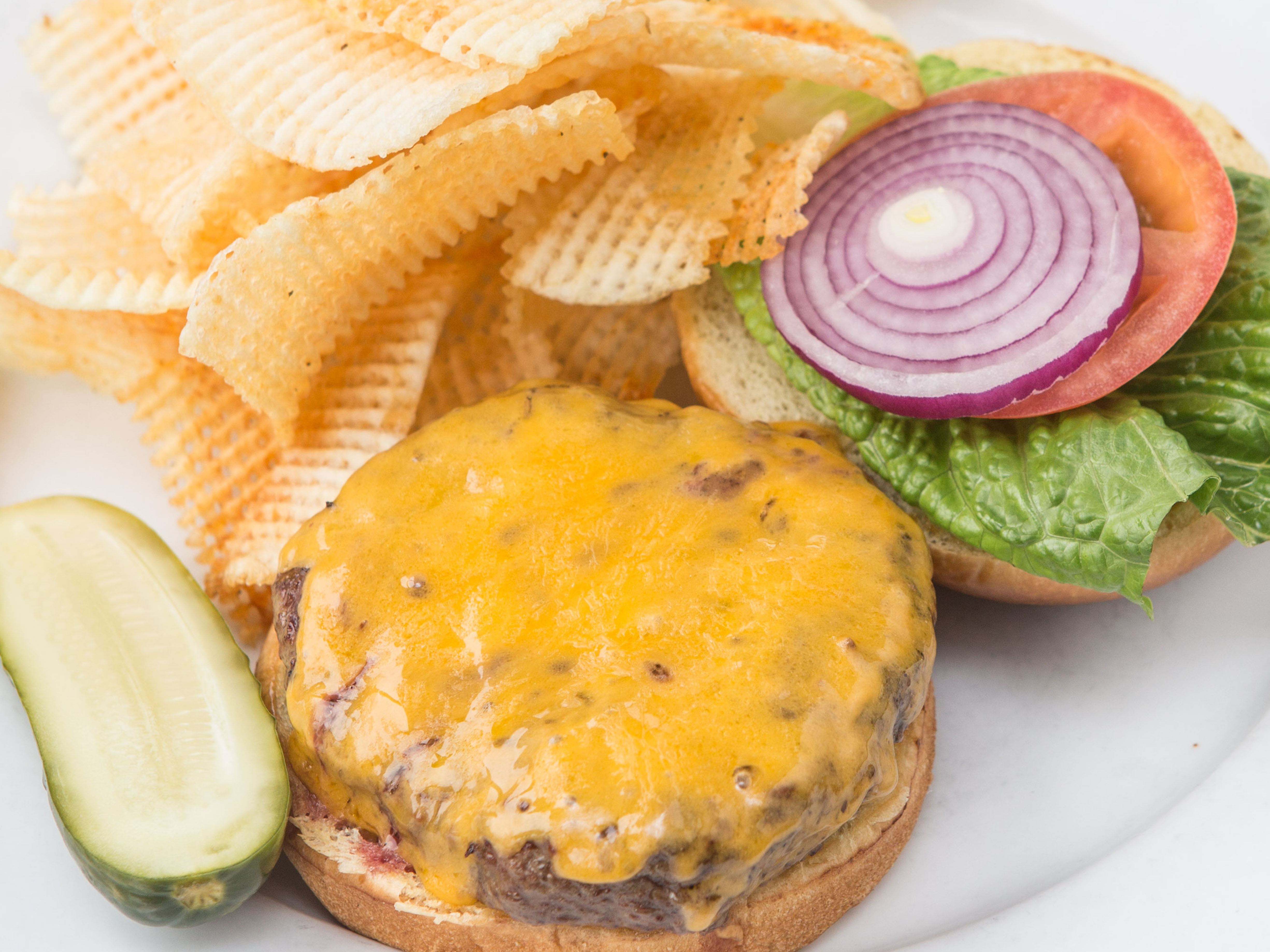 Order Classic Burger food online from Kittery store, Brooklyn on bringmethat.com