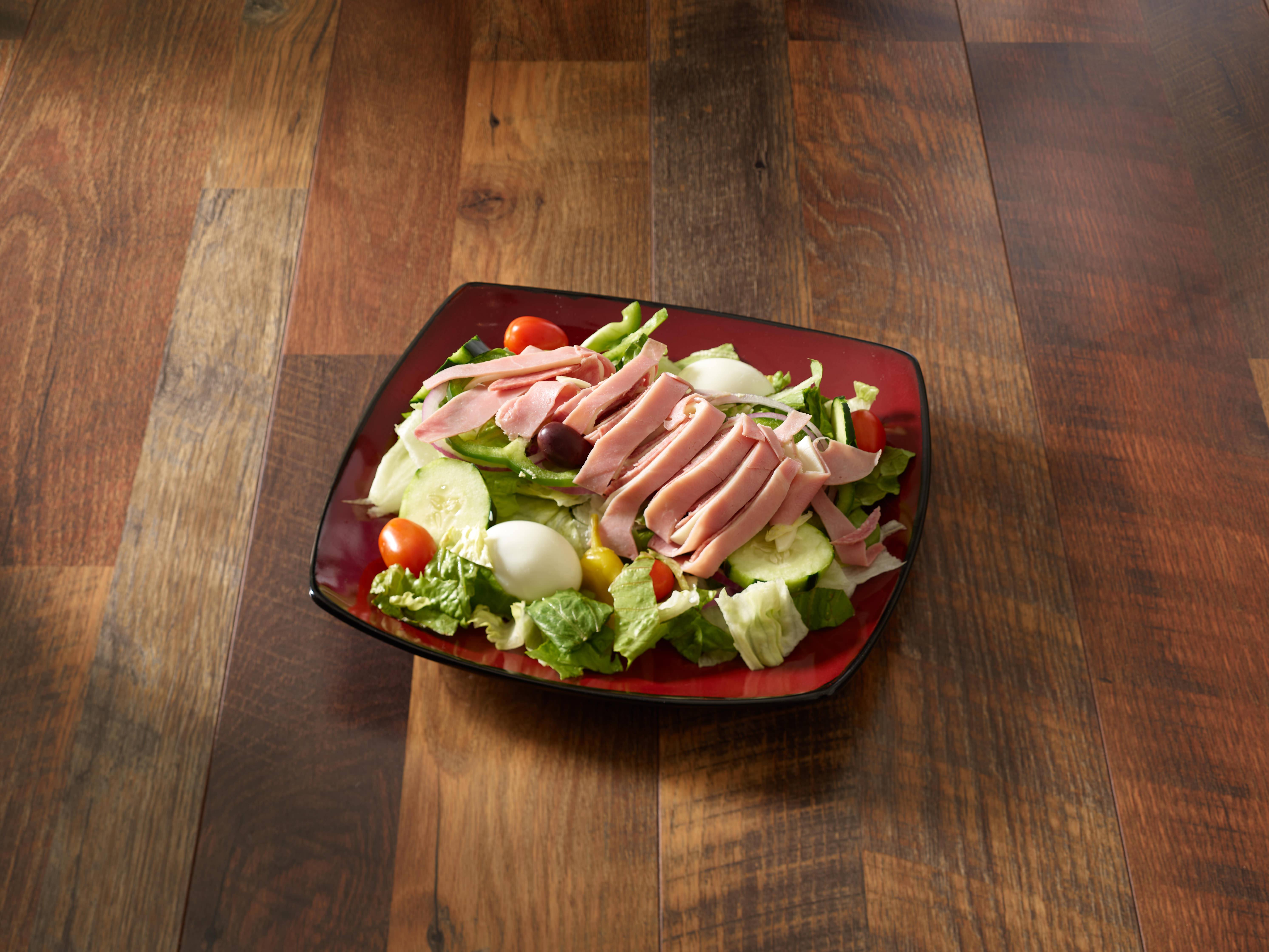 Order Chef Salad food online from Pizza House store, Southington on bringmethat.com