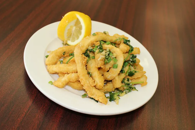 Order 8. Crispy Calamari food online from North Village Chinese Restaurant store, Dayton on bringmethat.com