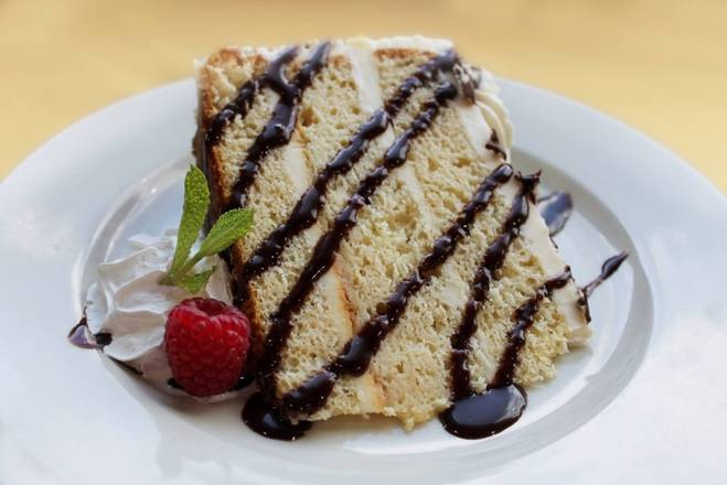 Order Tres Leche Cake food online from Masfajitas store, Killeen on bringmethat.com