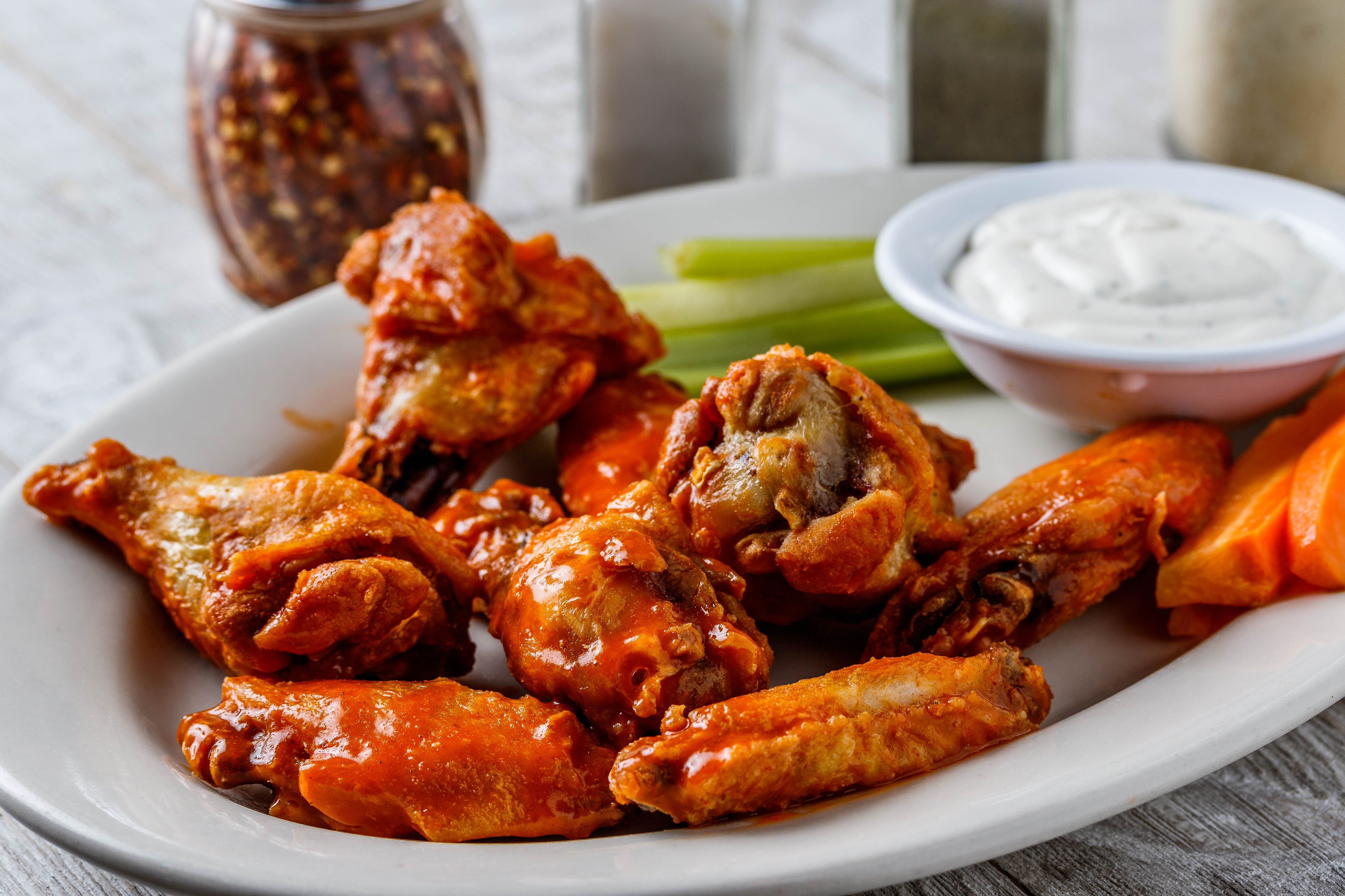 Order Hot Wings Catering - 25 Pieces food online from Mario Pizza & Pasta store, Seabrook on bringmethat.com