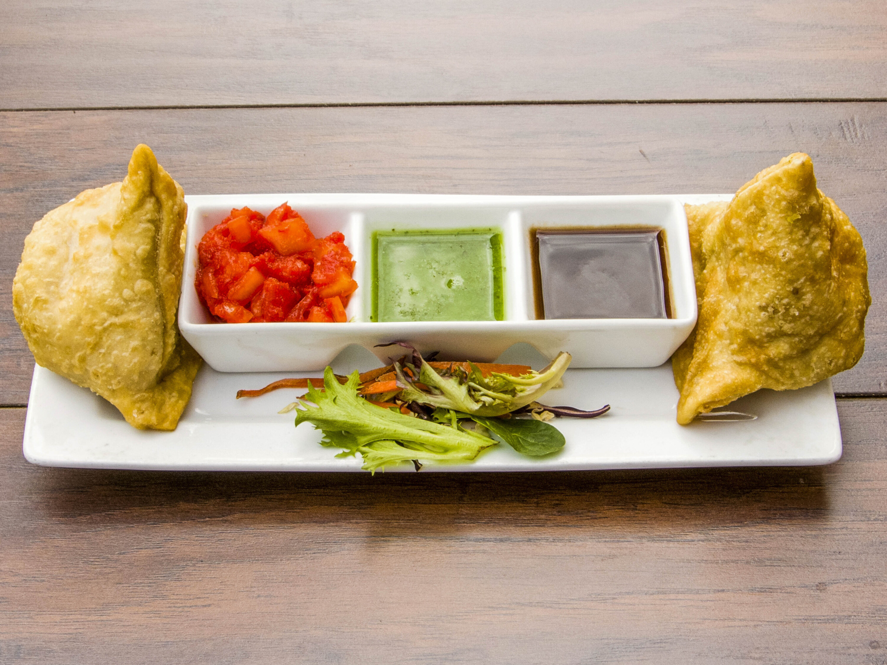 Order Vegetable Samosa food online from Prince Palace Indian Bistro store, Kennesaw on bringmethat.com