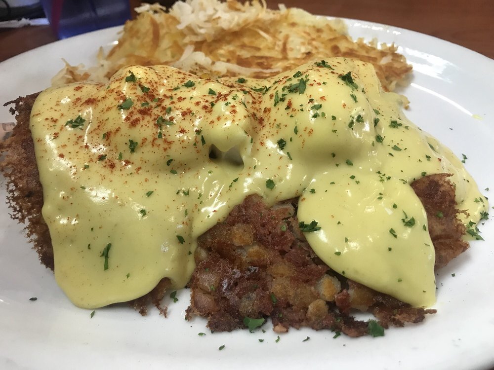 Order Corned Beef Hash Benedict food online from Royal Donut Cafe store, Burlingame on bringmethat.com
