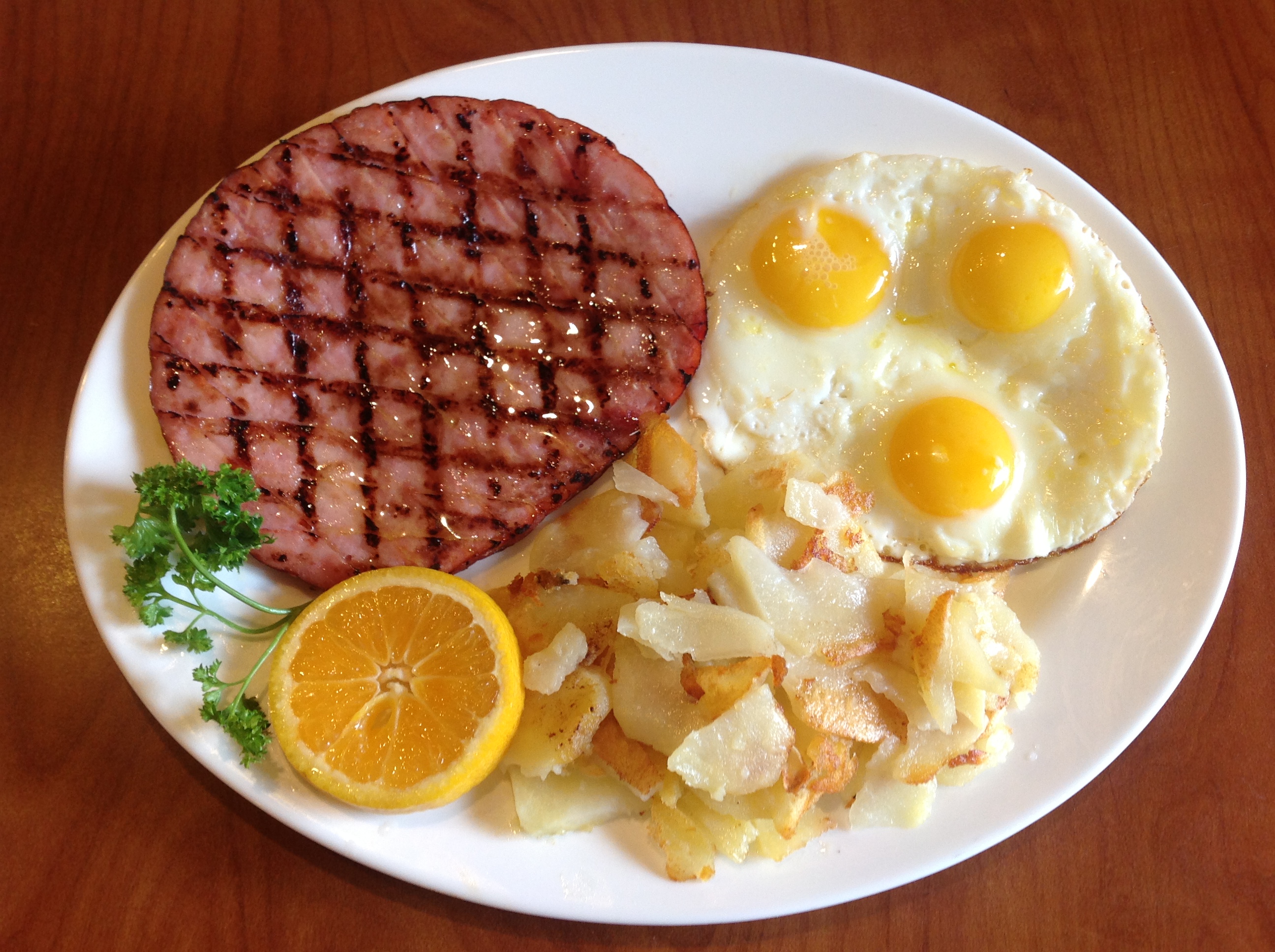 Order Ham and 3 Eggs Breakfast food online from Astro Diner store, Los Angeles on bringmethat.com