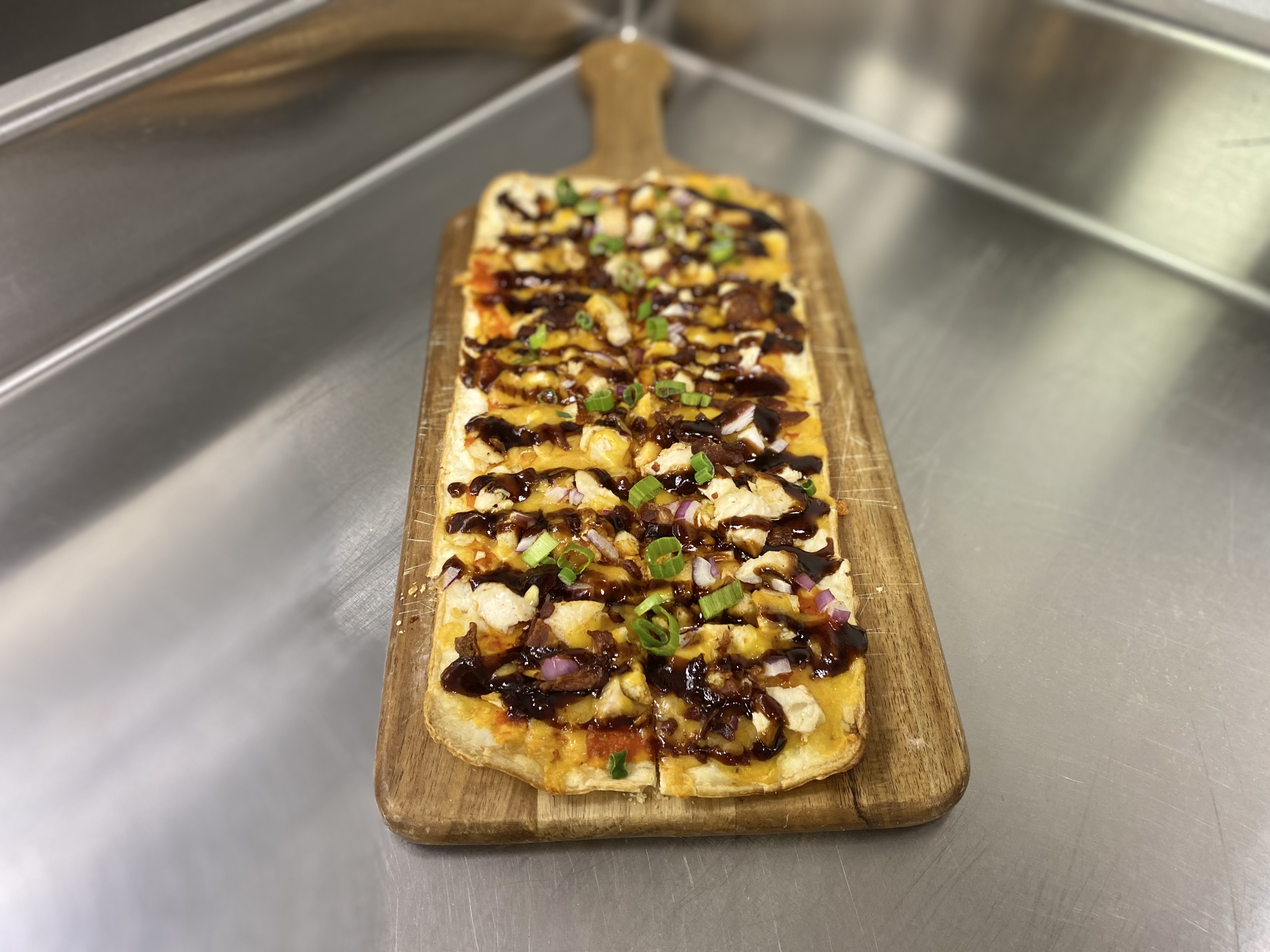 Order BBQ Chicken Flatbread food online from The Greene Turtle store, Bel Air on bringmethat.com