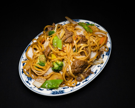 Order F4. Beef Lo Mein food online from Sam Cafe store, Houston on bringmethat.com