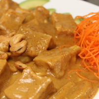 Order Masaman Tofu Curry food online from Phuket Thai Restaurant and Sushi store, Huntsville on bringmethat.com