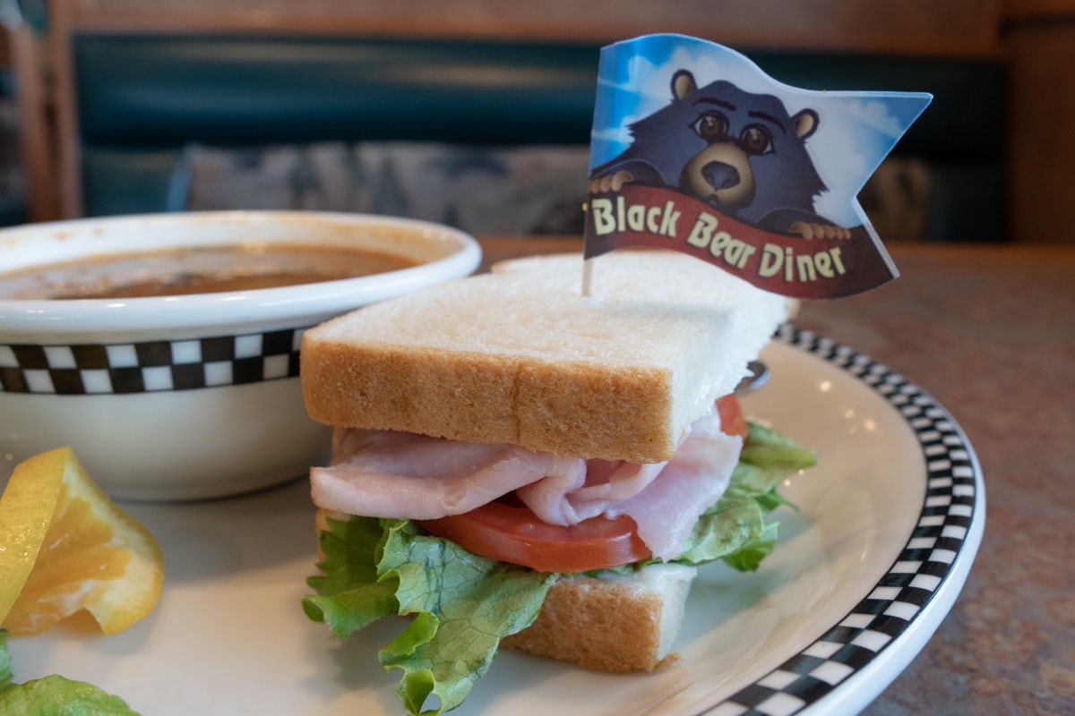 Order ½ Sandwich & Bowl of Soup food online from Black Bear Diner store, Las Vegas on bringmethat.com