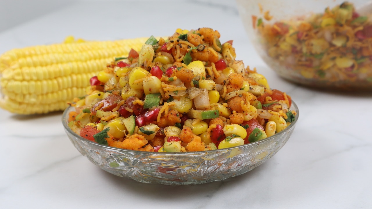 Order Masala Corn Bhel food online from Cafe Captain Cook store, Tempe on bringmethat.com