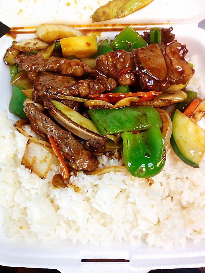 Order Beef Short Ribs with Lamb Flavor food online from Szechuan Express store, Pittsburgh on bringmethat.com