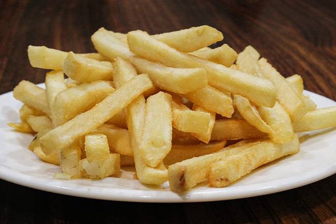 Order French Fries food online from Silver Spoon Diner store, New York on bringmethat.com