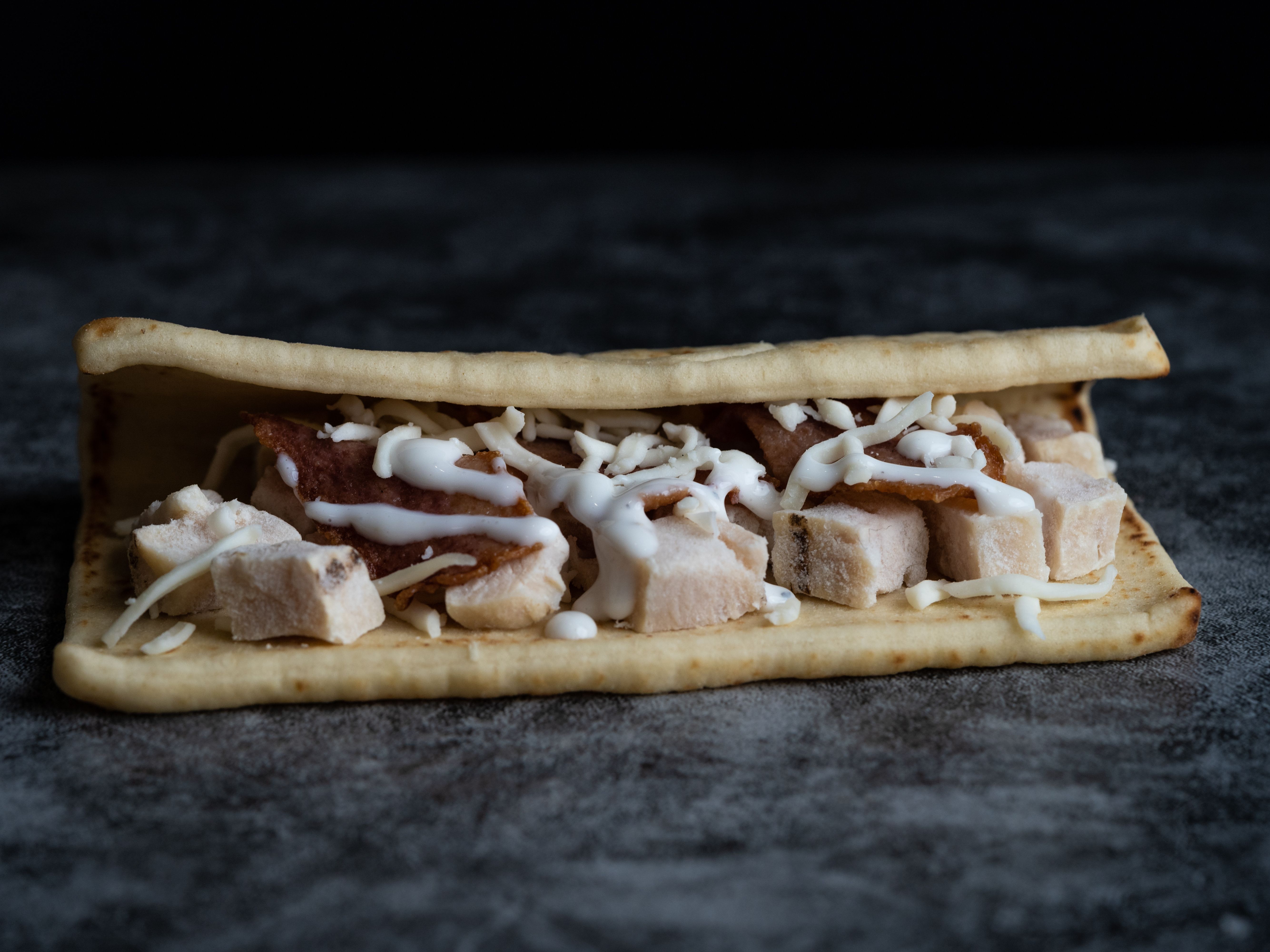 Order Bacon Chicken Ranch Flatbread food online from Clean Eatz store, Fort Mill on bringmethat.com