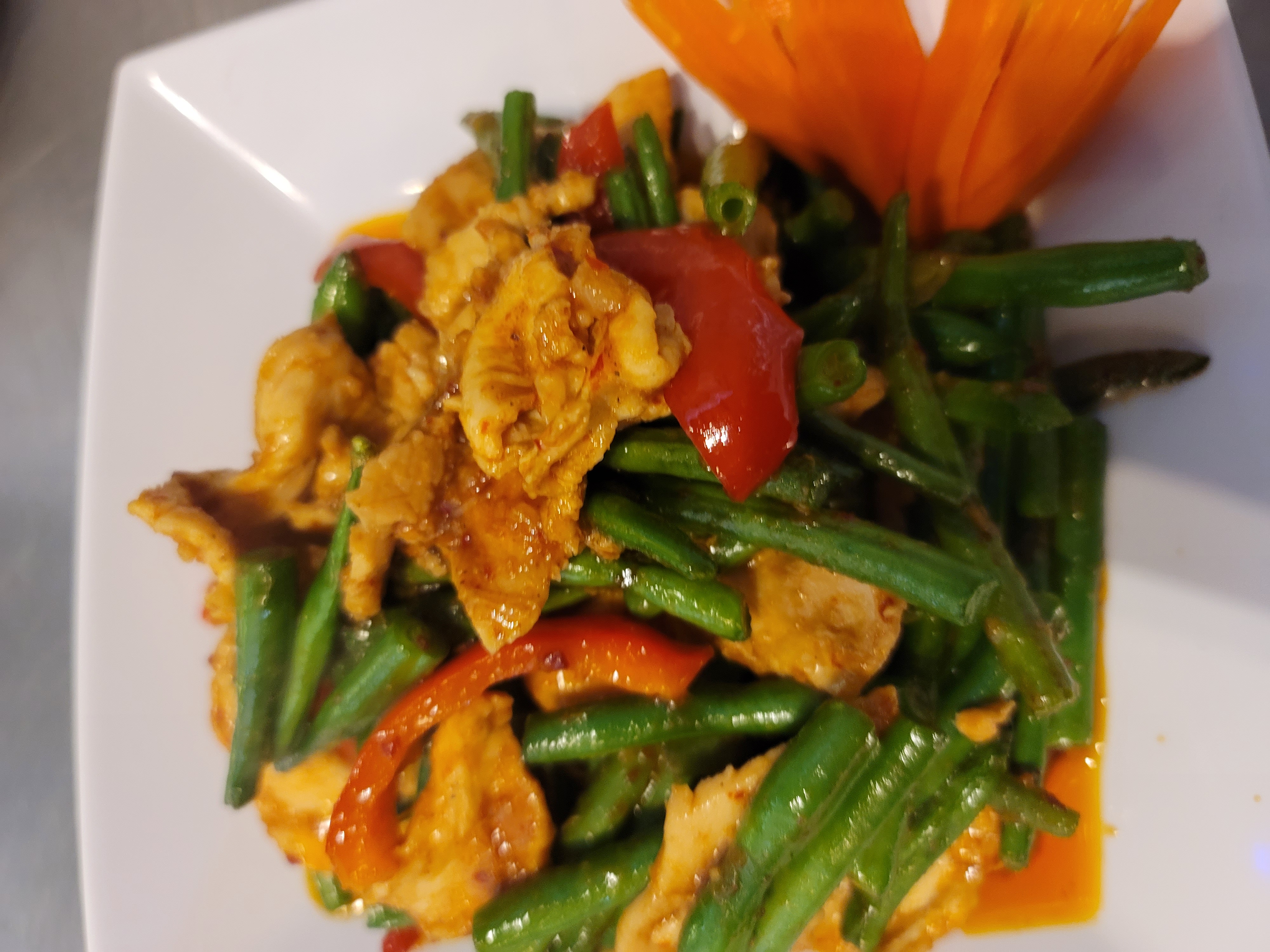 Order Pad Prick Khing food online from Thai Sky Kitchen store, Portland on bringmethat.com
