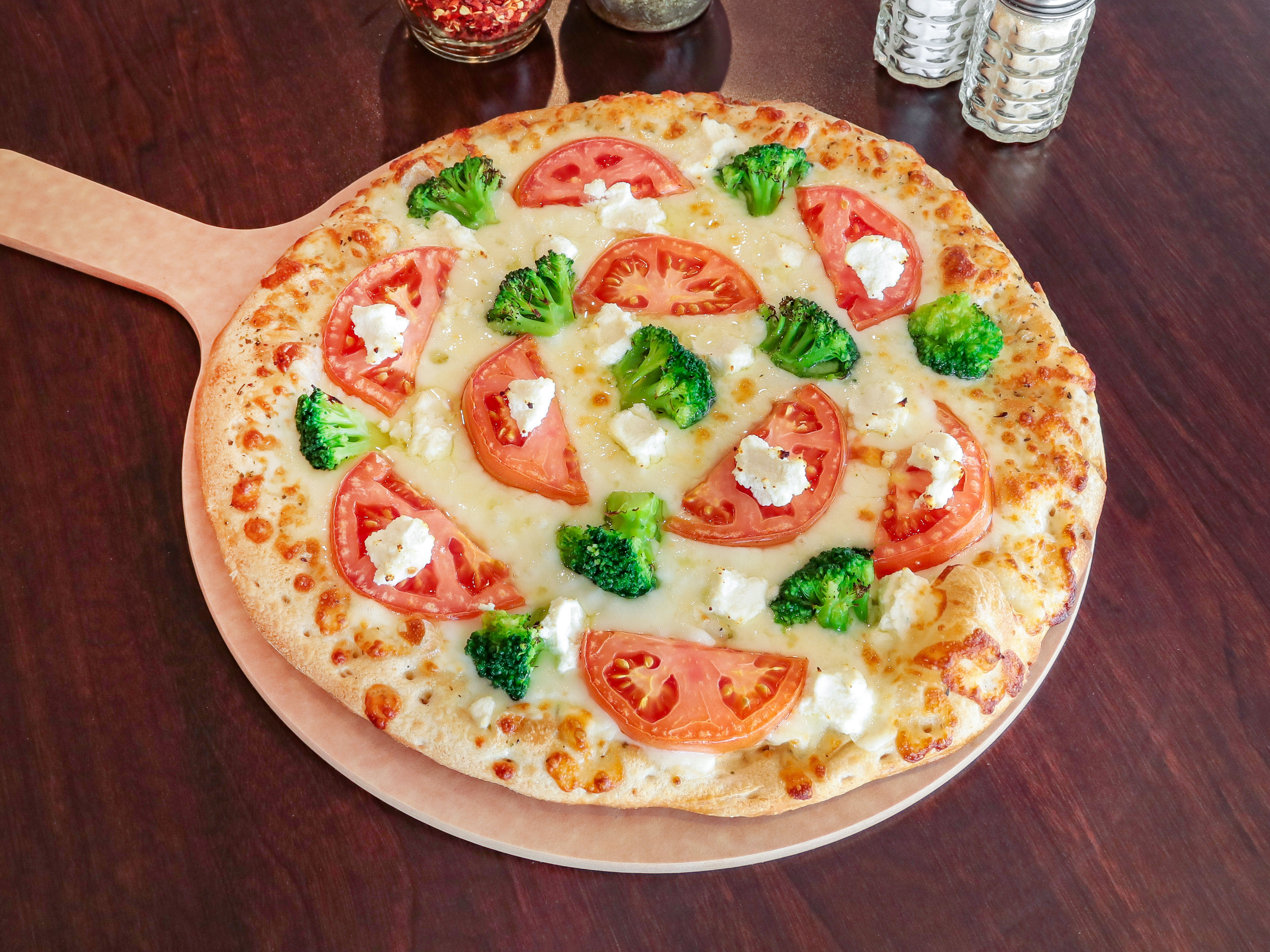 Order George's White food online from Pat Pizza & Pasta store, Philadelphia on bringmethat.com