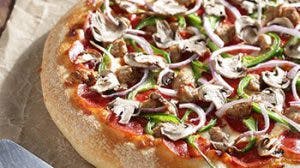 Order Romeos Deluxe Pizza - Small food online from Romeo's Pizza store, Lewis Center on bringmethat.com