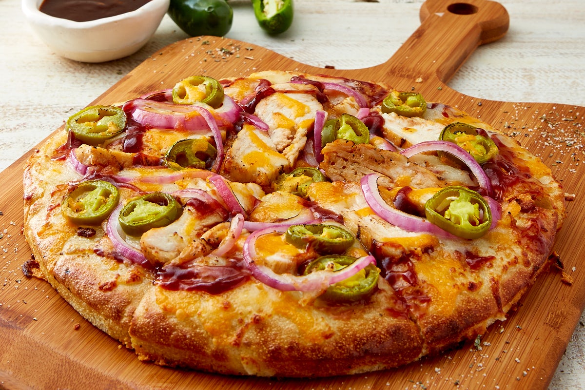 Order BBQ Chicken & Jalapeno Pizza food online from Schlotzskys Deli store, Marietta on bringmethat.com