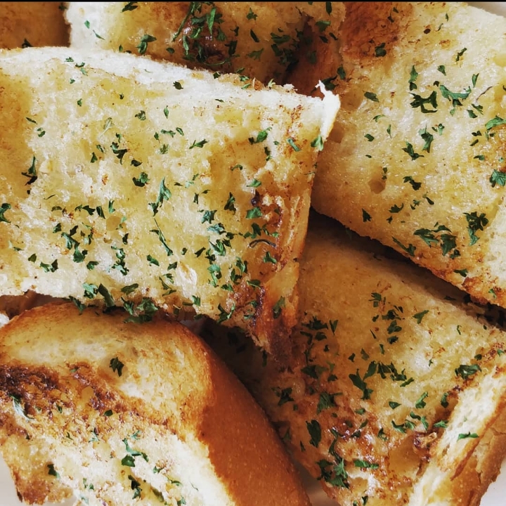 Order Garlic Bread food online from Amighetti's Bakery & Cafe store, Rock Hill on bringmethat.com