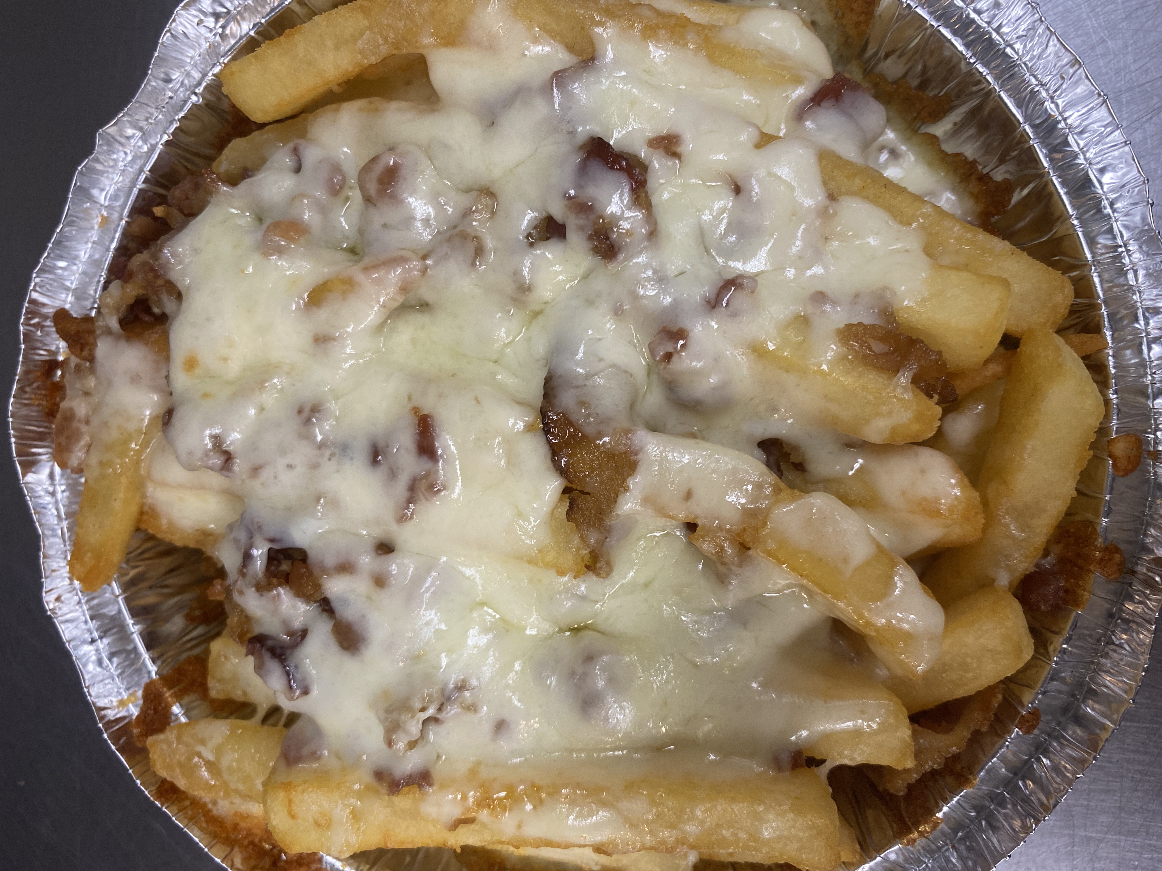 Order Mr. Wings Supreme Fries food online from Mr Wings Pizza & Grill store, Philadelphia on bringmethat.com