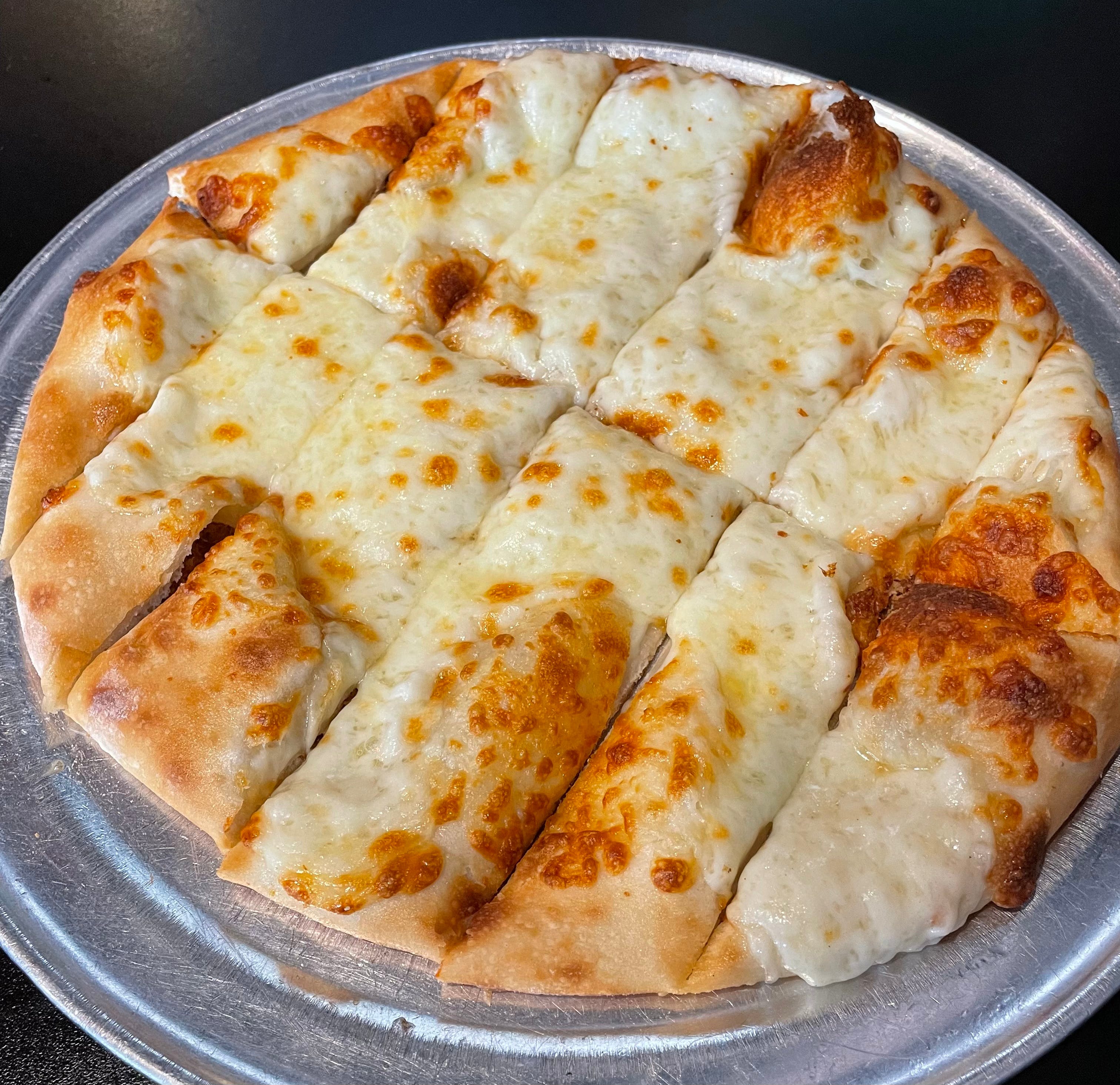 Order Cheese Bread - Appetizer food online from Brooklyn Pizza & Pasta store, Cincinnati on bringmethat.com