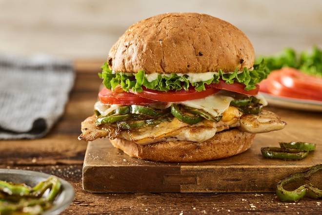 Order COLORADO GRILLED CHICKEN SANDWICH food online from Smashburger store, Avondale on bringmethat.com