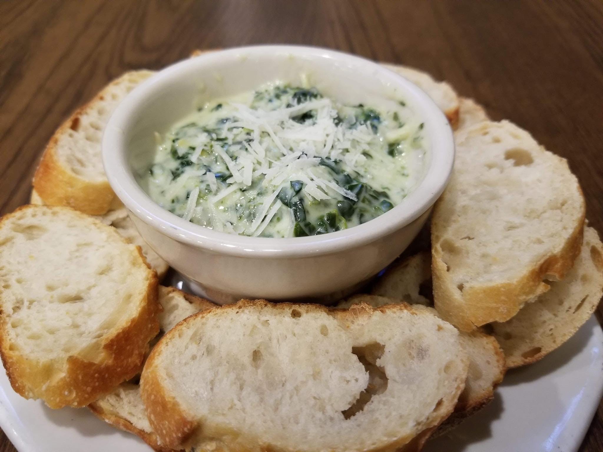 Order Baked Spinach & Artichoke Dip - Appetizer food online from Pizza Garden store, Manitowoc on bringmethat.com