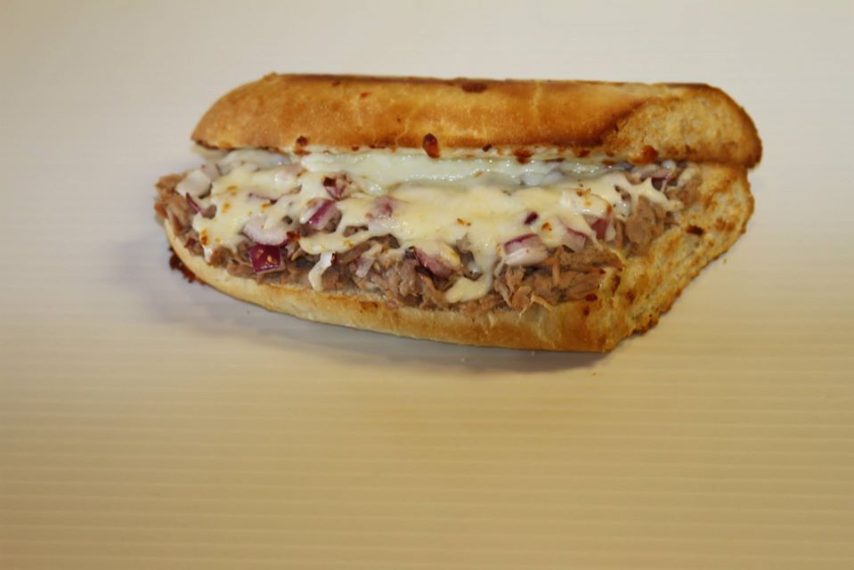 Order Tuna Sub food online from Parkway Express Pizza, Subs, & More store, Lafayette on bringmethat.com
