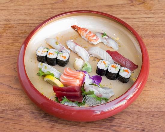 Order Sushi Sashimi Combination food online from Bar Verde store, Los Angeles on bringmethat.com
