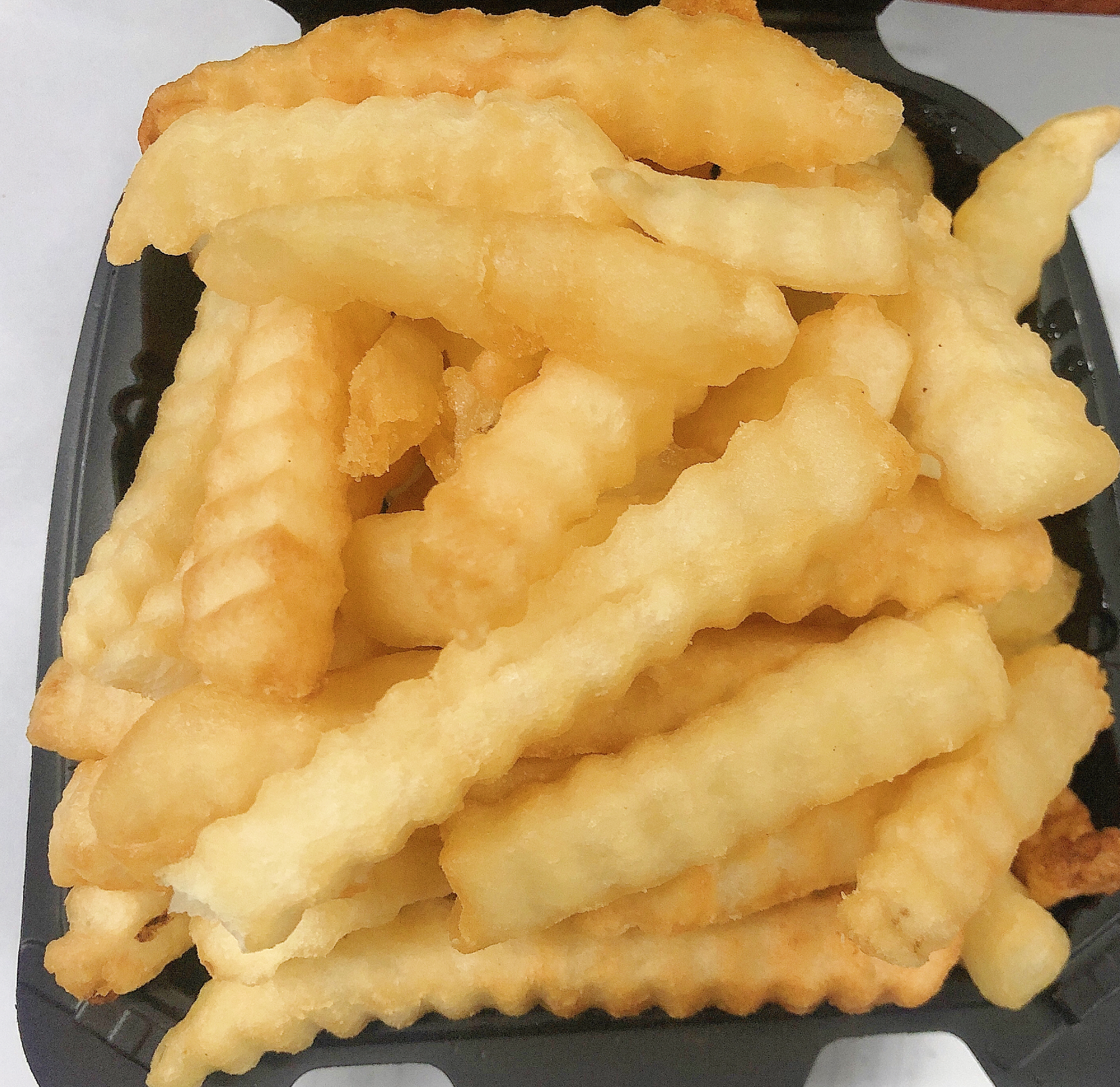 Order 6. French Fries 薯条 food online from Happy Garden Chinese Restaurant store, BRONX on bringmethat.com