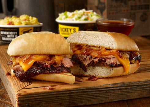 Order Pit Dip Sandwich Plate food online from Dickey's Barbecue Pit store, Huntsville on bringmethat.com