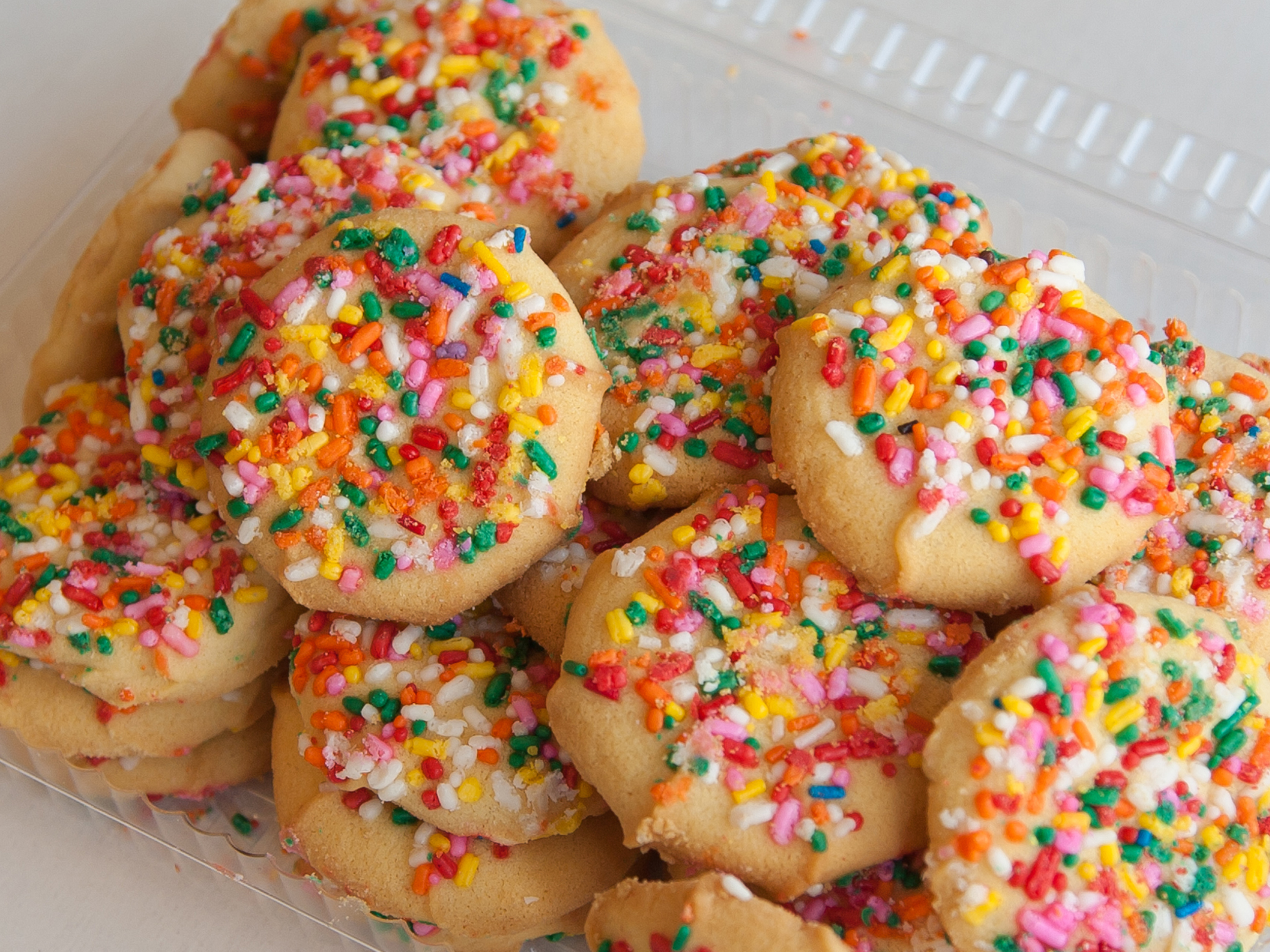 Order Sprinkle Butter Cookies food online from Zeppe Italian Market store, Naperville on bringmethat.com