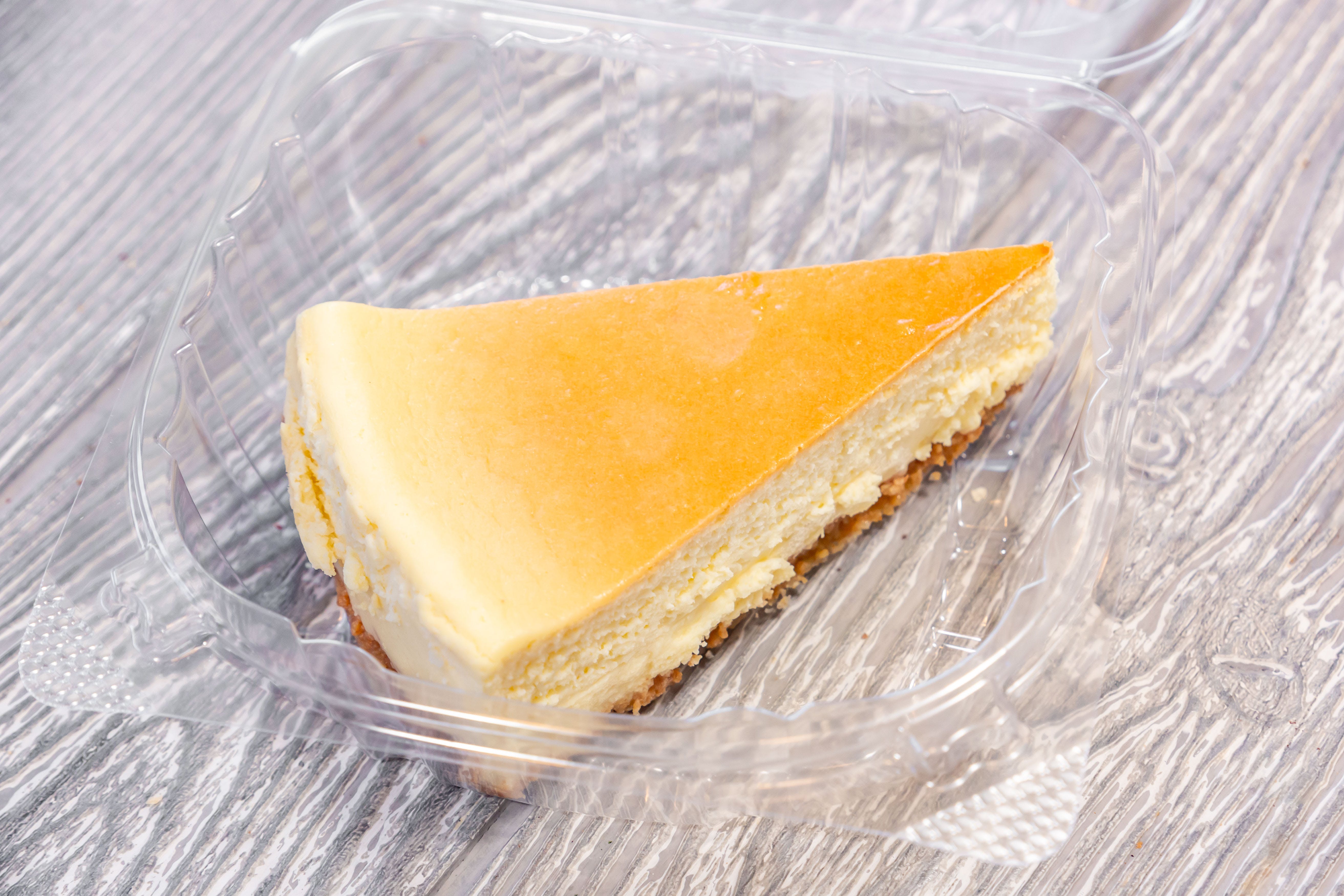 Order Cheese Cake - Dessert food online from Gianni Pizza store, Wilmington on bringmethat.com