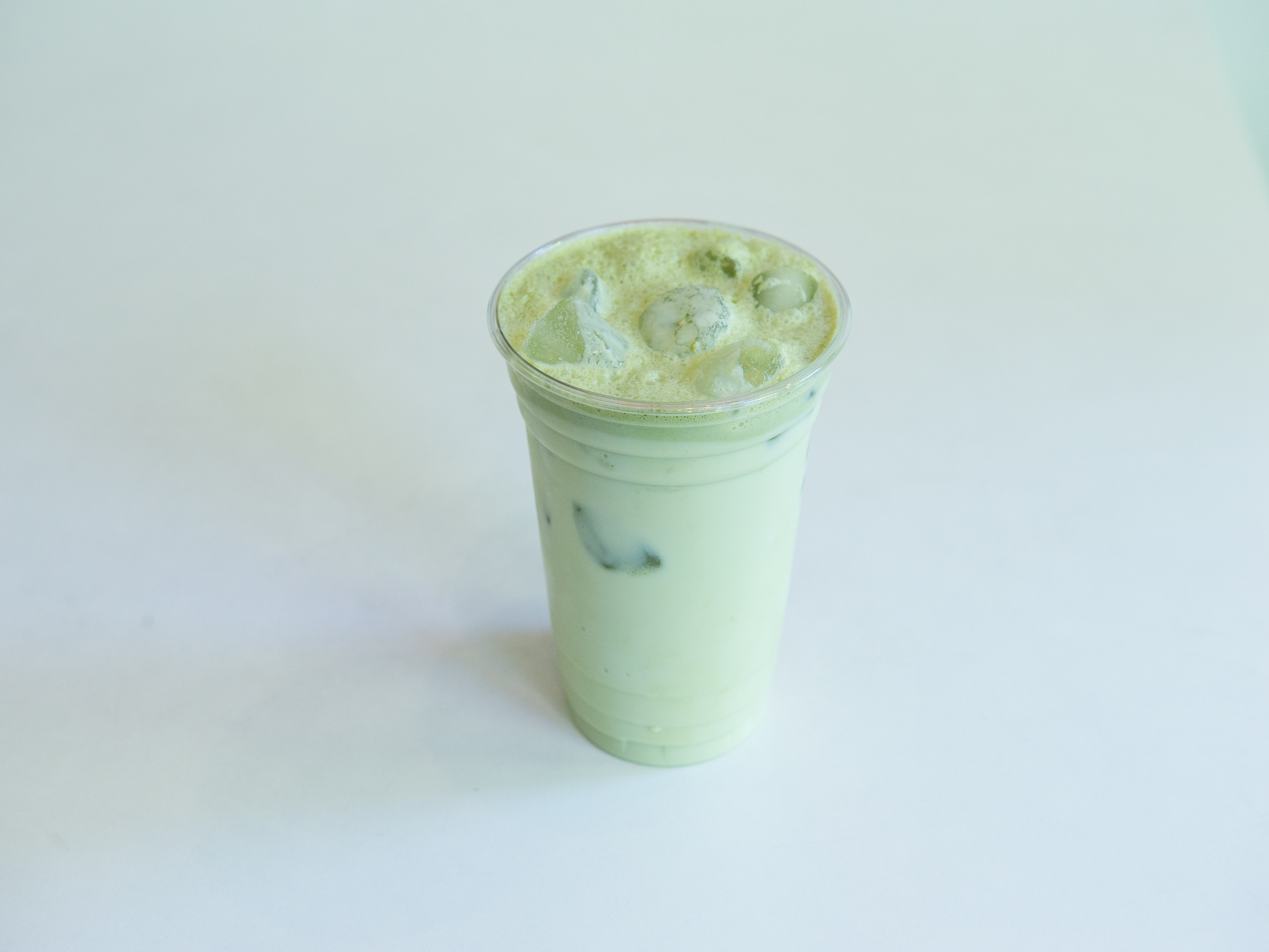 Order Iced Matcha Latte food online from Rio Fresh Cafe store, Columbus on bringmethat.com
