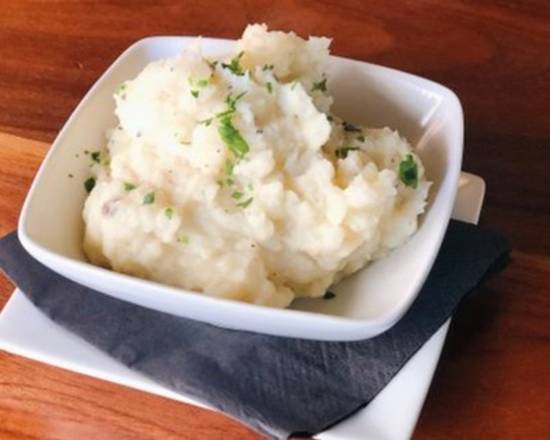 Order Garlic Whipped Potatoes food online from Sedona Taphouse store, Midlothian on bringmethat.com
