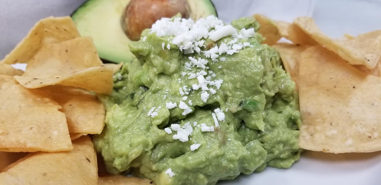 Order Guacamole and Chips  food online from Cocina Tarascas store, Chicago on bringmethat.com