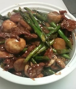Order Asparagus Beef 芦笋牛 food online from Zheng Garden Chinese Restaurant store, Oxford on bringmethat.com