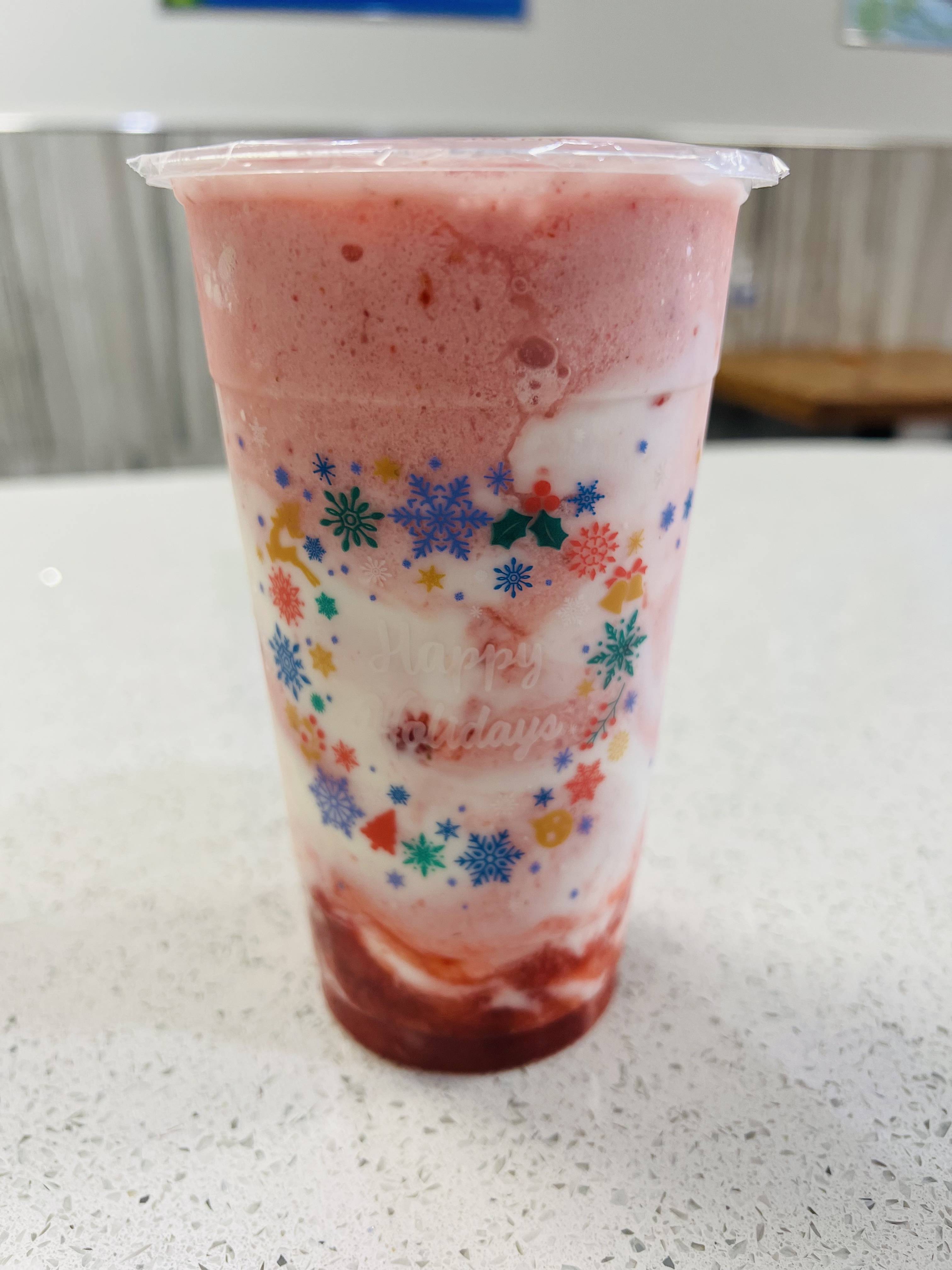 Order Strawberry Yoyo food online from Quickly store, Sacramento on bringmethat.com