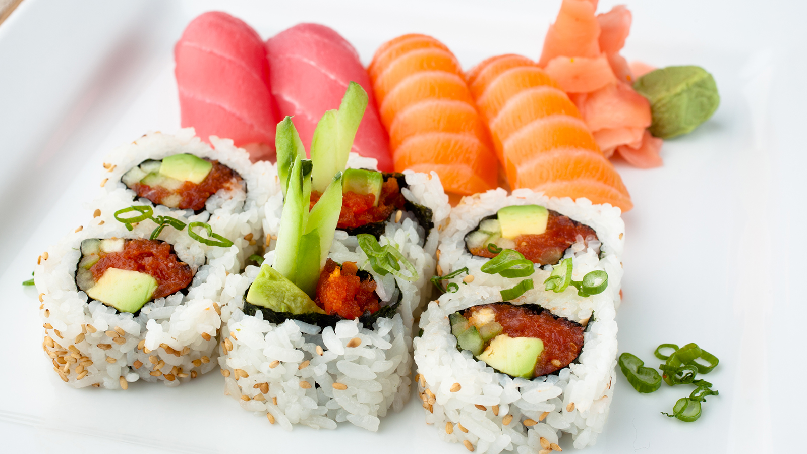 Order Sushi and Roll Combo food online from Sansai Japanese Grill store, Burbank on bringmethat.com