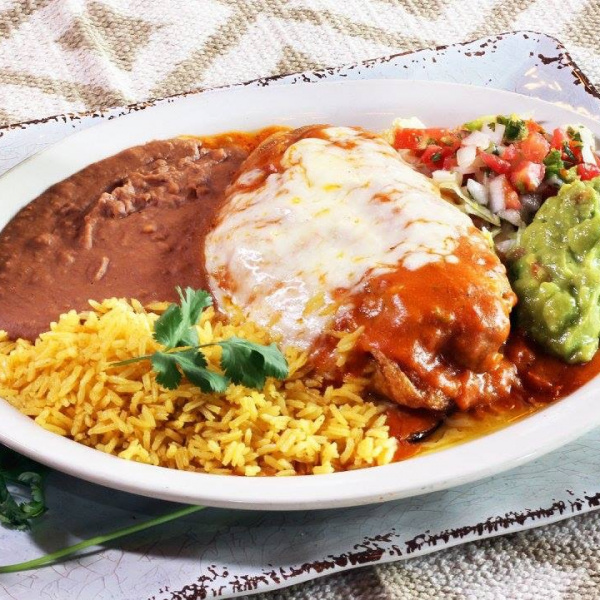 Order Chile Relleno Combo Platter food online from Cilantro's Mexican Grill store, Spring on bringmethat.com