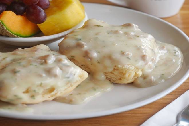 Order Betty's Southern Biscuit & Gravy food online from Broken Yolk Cafe store, San Diego on bringmethat.com