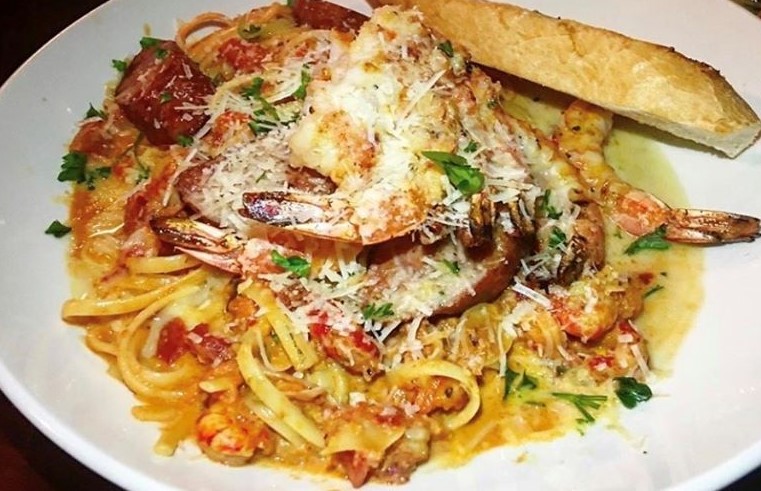 Order Pasta Mardi Gras food online from Pappadeaux Seafood store, Houston on bringmethat.com