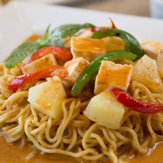 Order Bodhi Curry Noodle food online from Bodhi Kosher Thai store, Beverly Hills on bringmethat.com